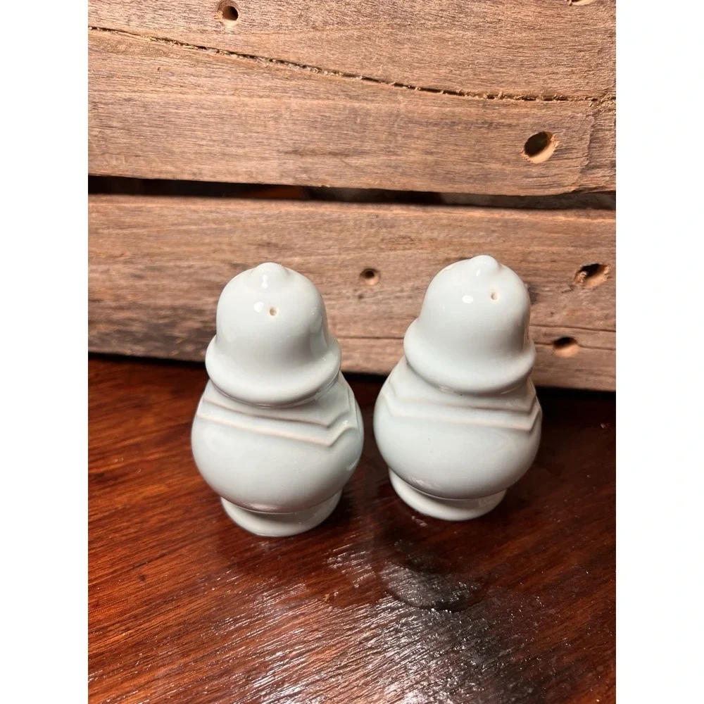 Pfaltzgraff Gazebo Blue Teal Salt And Pepper Shakers Dinnerware cottage core